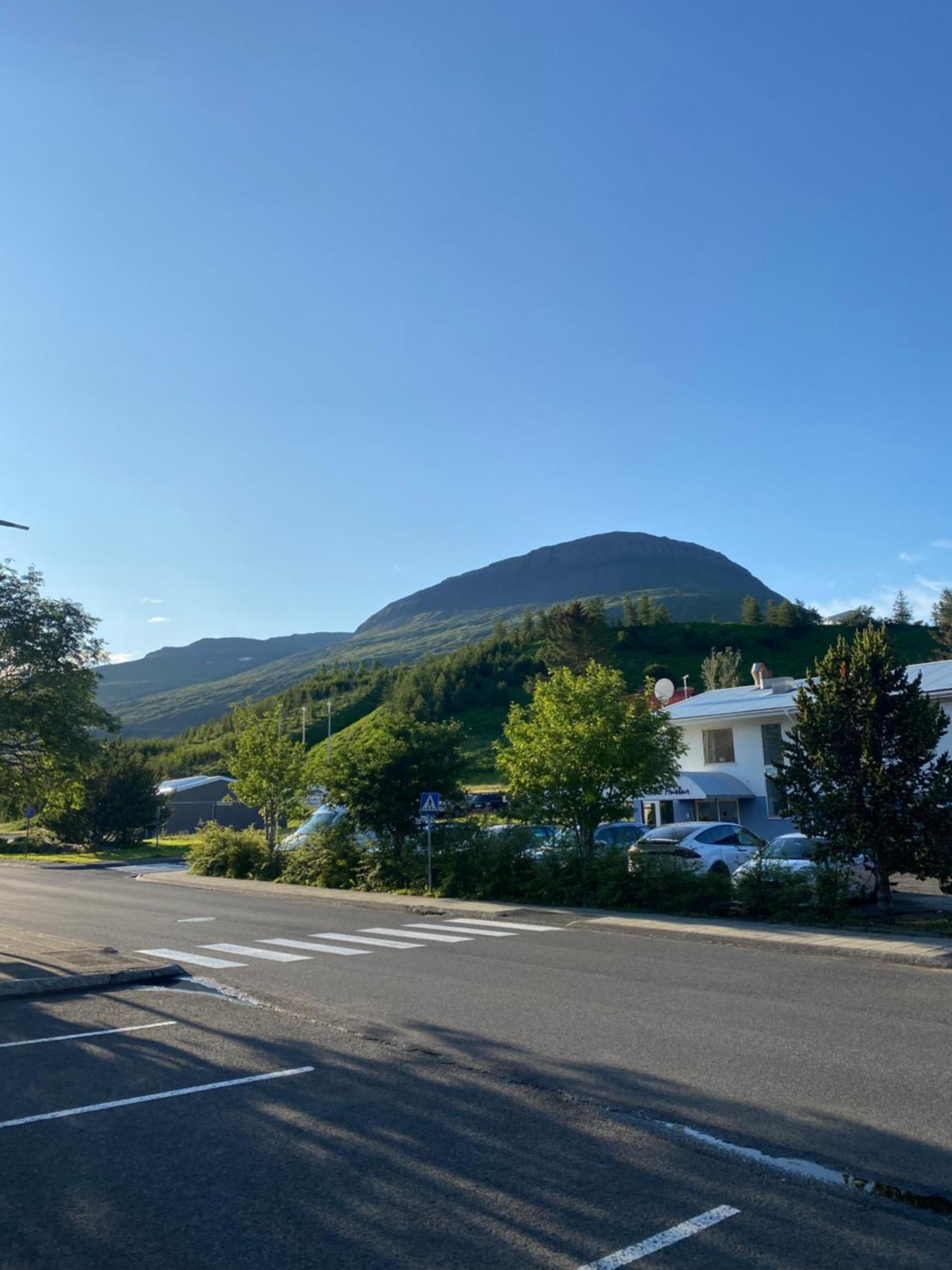 Hotel Austur Reydarfjordur 외부 사진